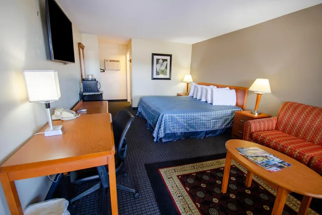 غرفة بسرير كينج، Sportsman Inn by OYO US Hwy-64 2/3