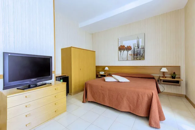 غرفة مفردة بسرير مزدوج، Hotel Residence Ulivi E Palme 4/6