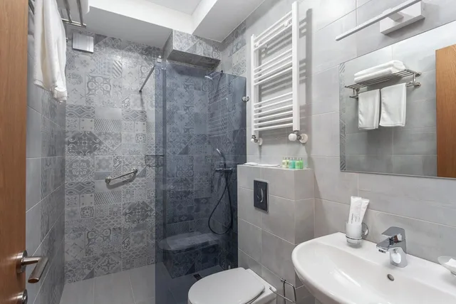 غرفة سوبيريور بسرير مزدوج أو سريرين منفصلين بشرفة، Brooch Boutique Hotel 5/6