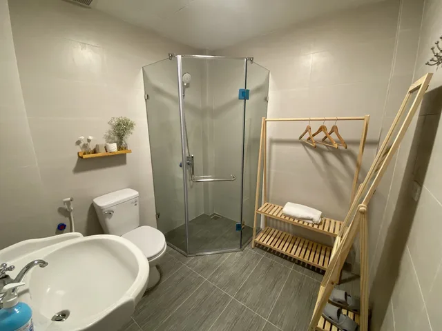 City, Studio, 1 Queen and 1 Double Bed، Hanoi Lotus Hostel 4/4