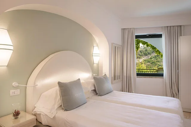 Deluxe, Suite, Sea View, Hot Tub, Terrace, Botania Relais and Spa 3/4