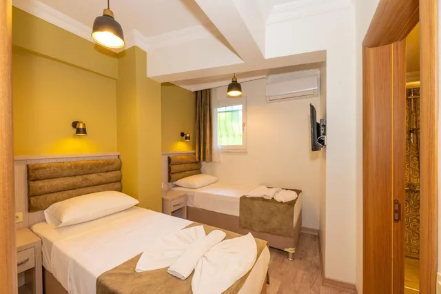 غرفة قياسية بسرير مزدوج، Bazaar Hotel Old City 8/10