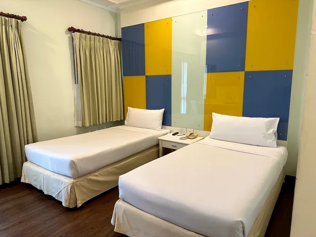 Superior, Twin Beds, Calypzo Bangkok 1/10