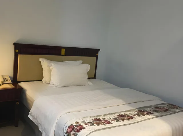 غرفة قياسية مفردة بسرير فردي بحمام مشترك، Hotel Al Amin 2/2