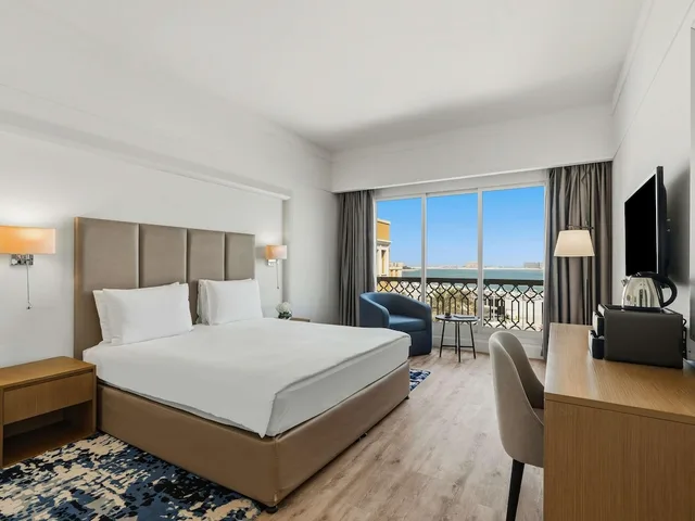 غرفة ديلوكس بسرير كينج بإطلالة على البحر، Rixos Bab Al Bahr 3/8
