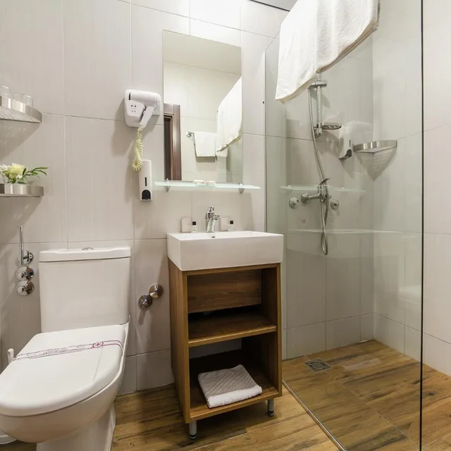 Room, Double Bed, Lateral Side Sea View، Sato Conference and Spa Hotel 5/6
