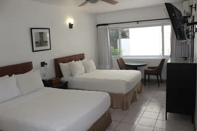 غرفة تنفيذية بسرير مزدوج، Altamont Court Hotel 4/10