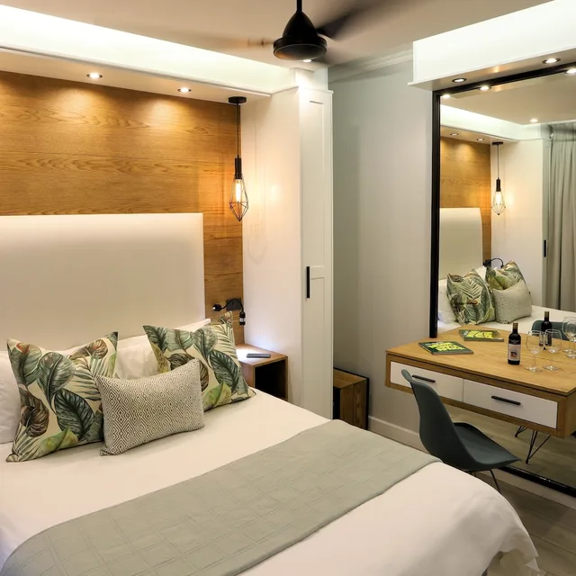 Suite, Double Bed, Lavender Moon Guest House 2/4