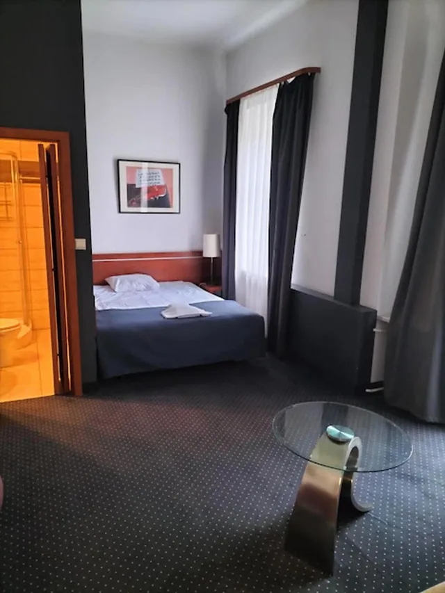استوديو، Hotel Chmielna 1/4