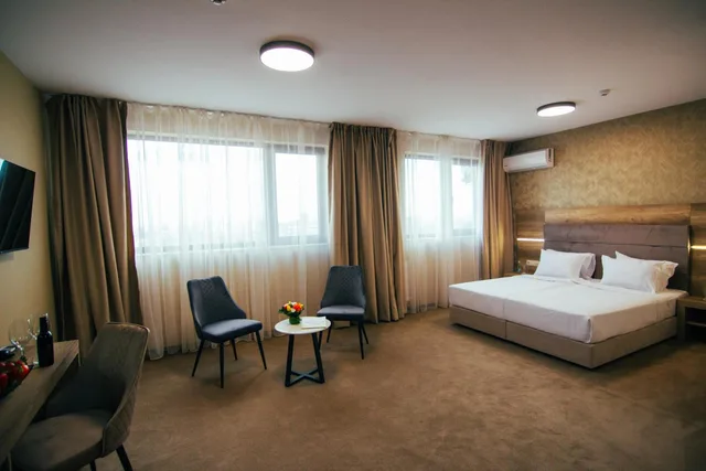 غرفة ديلوكس بسرير كوين، Hotel Via Serdika 1/1
