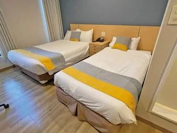 Semi Room, Single Bed, Semi Double Bed، Victoria Hotel Okinawa 4/4