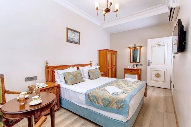غرفة قياسية بسرير مزدوج، Saba Hotel 2/8