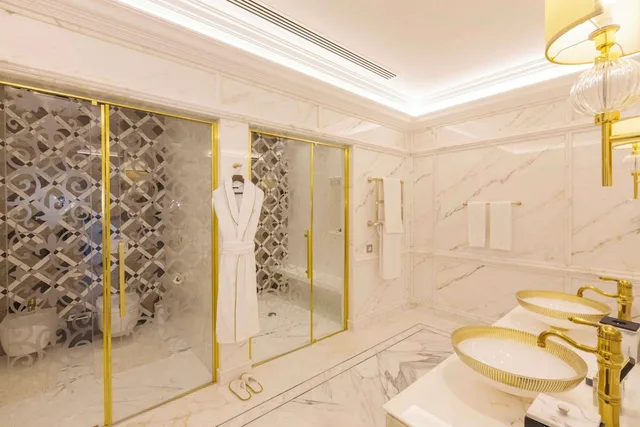 جناح رئاسي بسرير كينج، Hilton Samarkand Regency 4/4