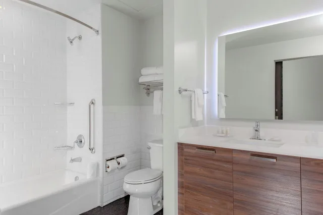 استوديو بسريرين كوين لذوي الإعاقة، Towneplace Suites By Marriott Dallas Downtown 3/4
