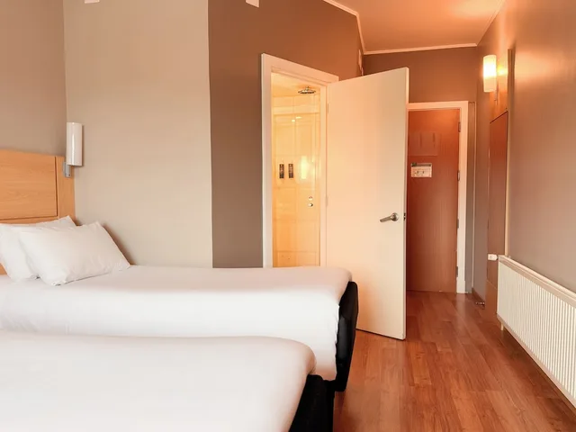 غرفة قياسية بسريرين منفصلين، Ibis Puerto Montt 5/10