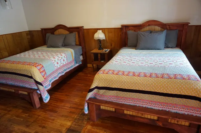 غرفة تقليدية بسريرين مزدوجين، Marshall's Creek Rest Motel 3/10