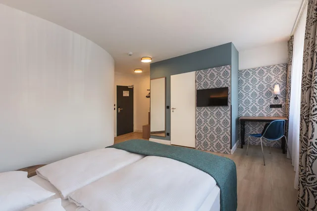 غرفة بسرير كوين، Garner Hotel Hamburg Nord 1/5