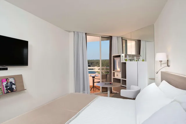 Melia, with View، Melia Cala Galdana 4/8