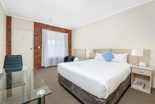 غرفة ديلوكس بسرير كوين، Mildura Riverside Motel 1/4