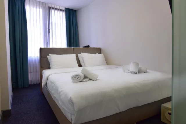 غرفة متصلة بسريرين مزدوجين، Hotel V Plus Taksim 1/2