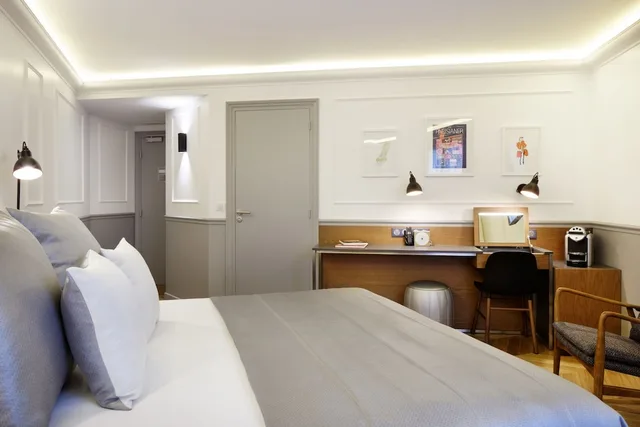 غرفة ديلوكس بسرير كينج، Hotel Petit Lafayette 1/5