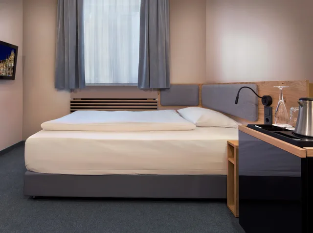 غرفة سيغنتشر بسرير كوين، Flemings Hotel Frankfurt-Central (former Flemings Express Frankfurt) 1/5
