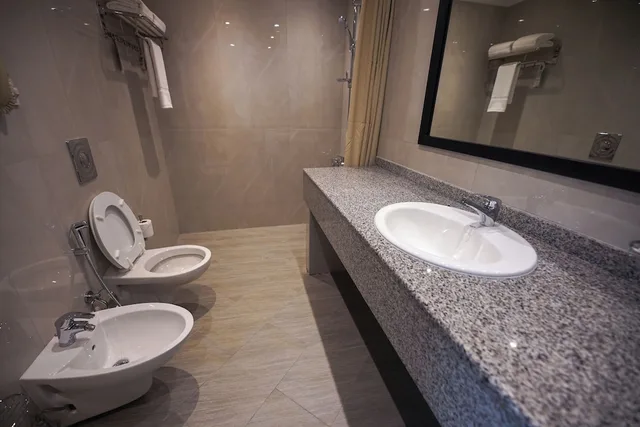 غرفة سوبيريور بسرير كينج للمدخنين، Villaggio Hotel and Resort Abu Dhabi 5/5