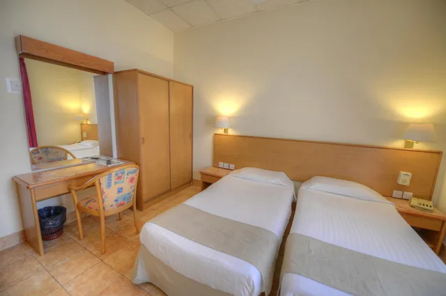 غرفة قياسية مفردة بسريرين منفصلين، Allegro Hotel 6/10