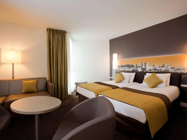 غرفة كلاسيكية بسرير كينج، Mercure Avignon Centre Palais des Papes Hotel 2/4
