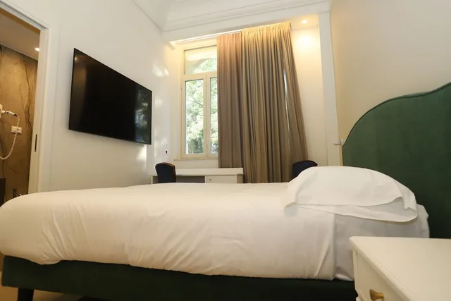 Standard, Twin Beds, Hellenia Yachting Hotel 1/3
