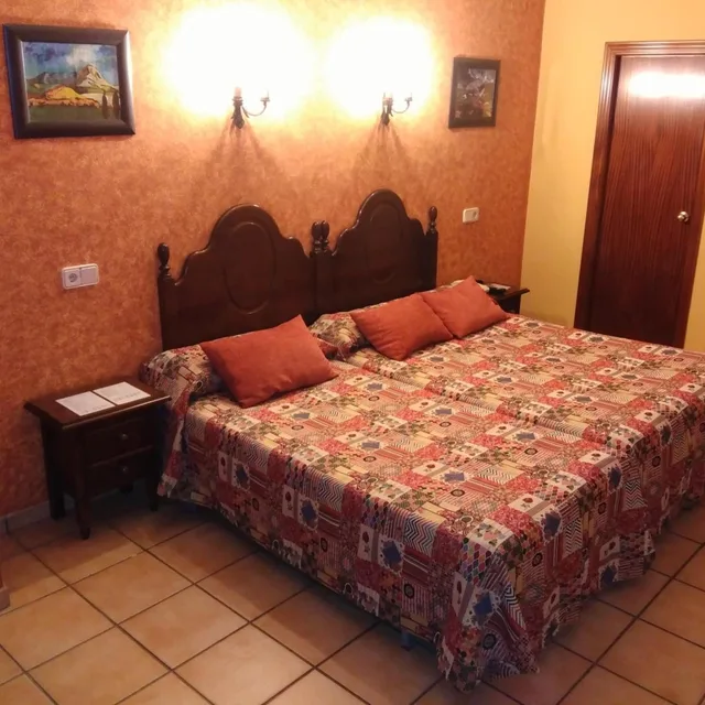Room, Double Bed, with Extra Bed, Hotel Riavela 1/10
