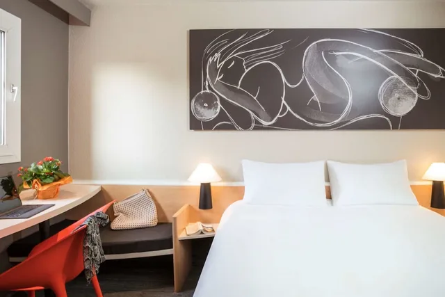 غرفة مفردة بسرير مزدوج، B&B Hotel Orleans Centre Foch 2/3