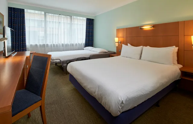 غرفة قياسية بسرير مزدوج مع أريكة، Holiday Inn London - Bloomsbury by IHG 1/2