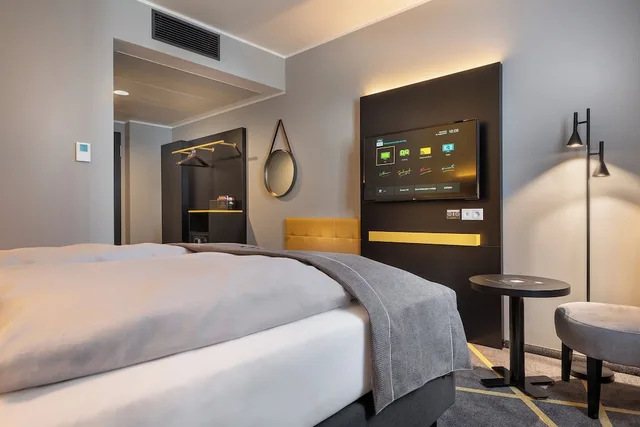 غرفة قياسية بسرير مزدوج، Holiday Inn - the niu, Fury Aschheim Messe, an IHG Hotel 5/9