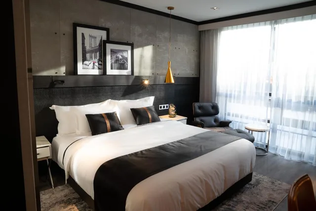 غرفة بسرير كينج لذوي الإعاقة، Hotel 42 1/3