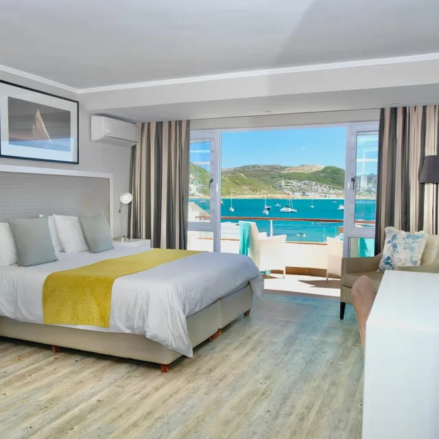 غرفة ديلوكس بسرير مزدوج أو سريرين منفصلين بشرفة، Simon's Town Quayside Hotel 3/10