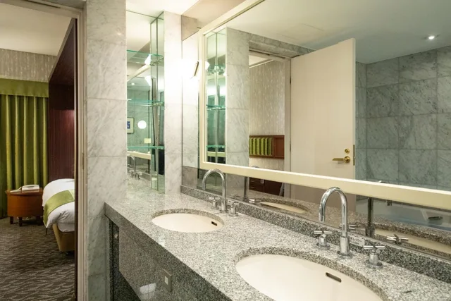 جناح ملكي، Hotel Nikko Oita Oasis Tower 3/9