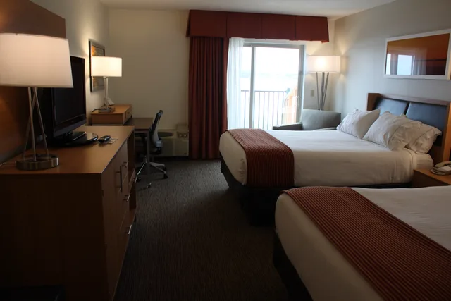 جناح بسريرين كوين بغرفة نوم واحدة، Holiday Inn Express Munising-Lakeview 1/1