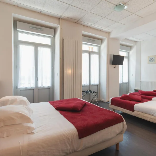 غرفة رباعية، Hotel Christian 1/10
