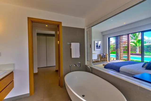 4 Bedrooms, Pool, Villa، Mythic Suites & Villas by MJ Holidays 10/10