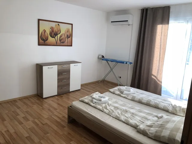 3 Bedrooms, Apartment, 2 Double and Twin Beds, 2 Sofa، Sahara Falcon 2/7