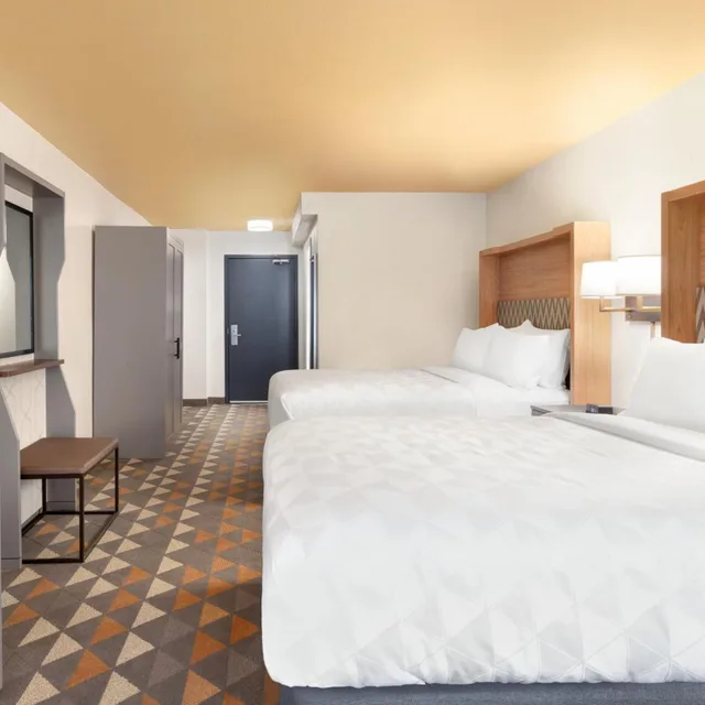 Room, Double Bed, Accessible, Holiday Inn Houston Intercontinental Airport 1/3