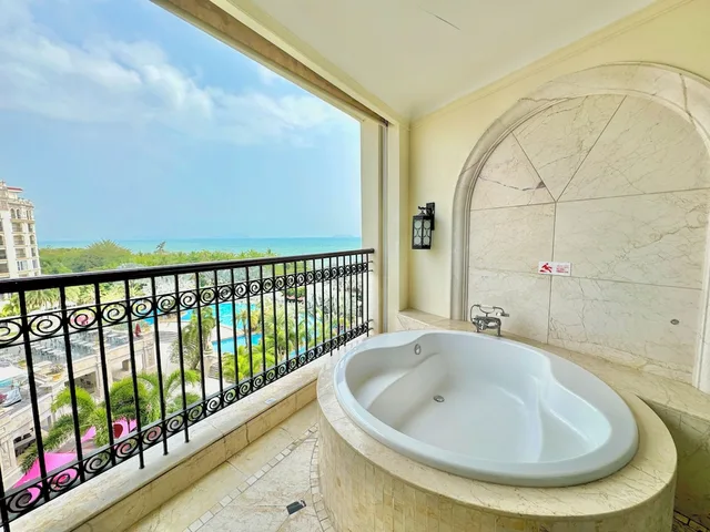 Plaza, Crowne, King Bed, Sea View, Crowne Plaza Resort Sanya Bay 7/7