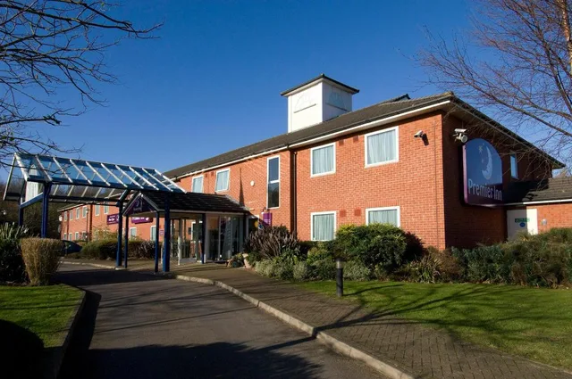 غرفة مفردة بسرير مزدوج، Premier Inn Pontypool 2/2
