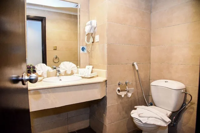 غرفة قياسية رباعية بأربعة أسرّة، جراند بلازا بدر المقام(Grand Plaza Badr Al Maqam) 2/2