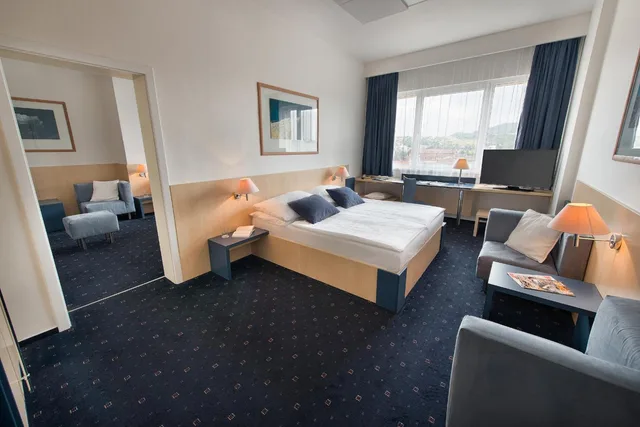 غرفة كومفورت عائلية، Hotel Grand Litava 4/10