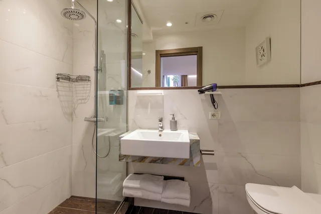 Standard, Double or Twin Bed, Balcony, corso grand suite 7/7