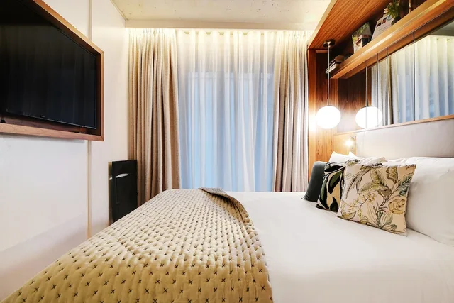 غرفة مريحة بسرير مزدوج، Card Hotel 4/6