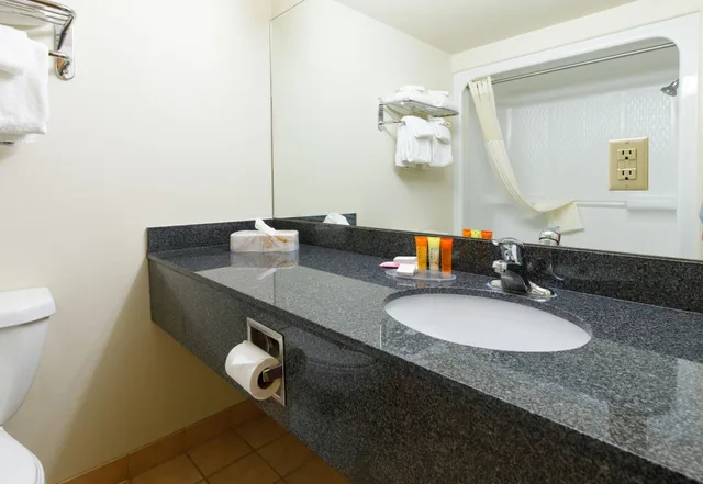 جناح بسرير كينج، 49 Er Inn And Suites 2/2