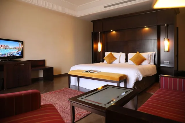 جناح بريميوم بإطلالة على الحديقة مفردة بسرير كينج، Kenzi Menara Palace 2/6